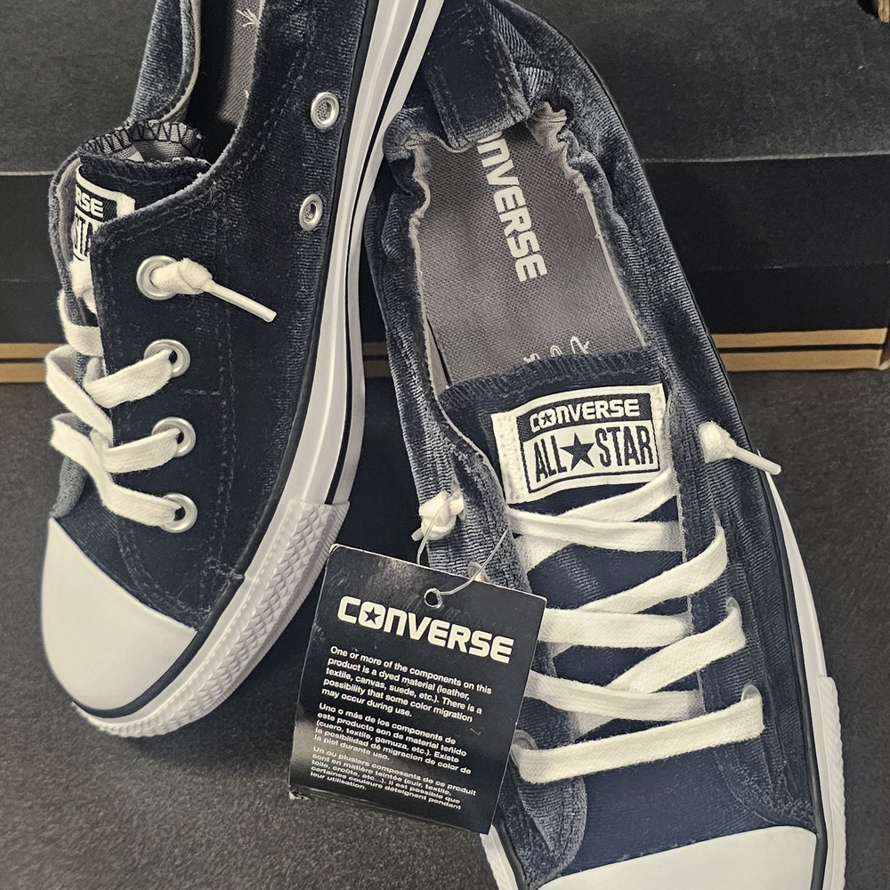 RARE MINT Black Velvet Converse Shoreline